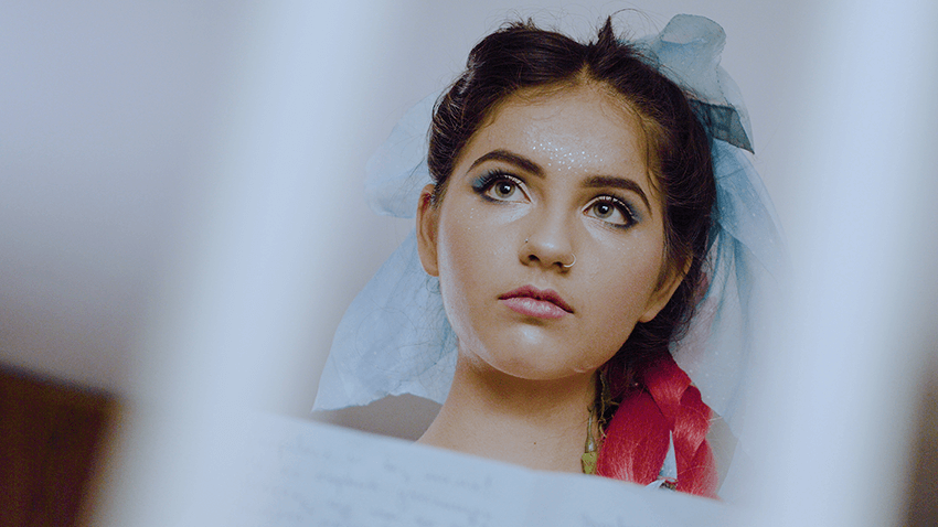 A frame from the movie Dessi and Biliana