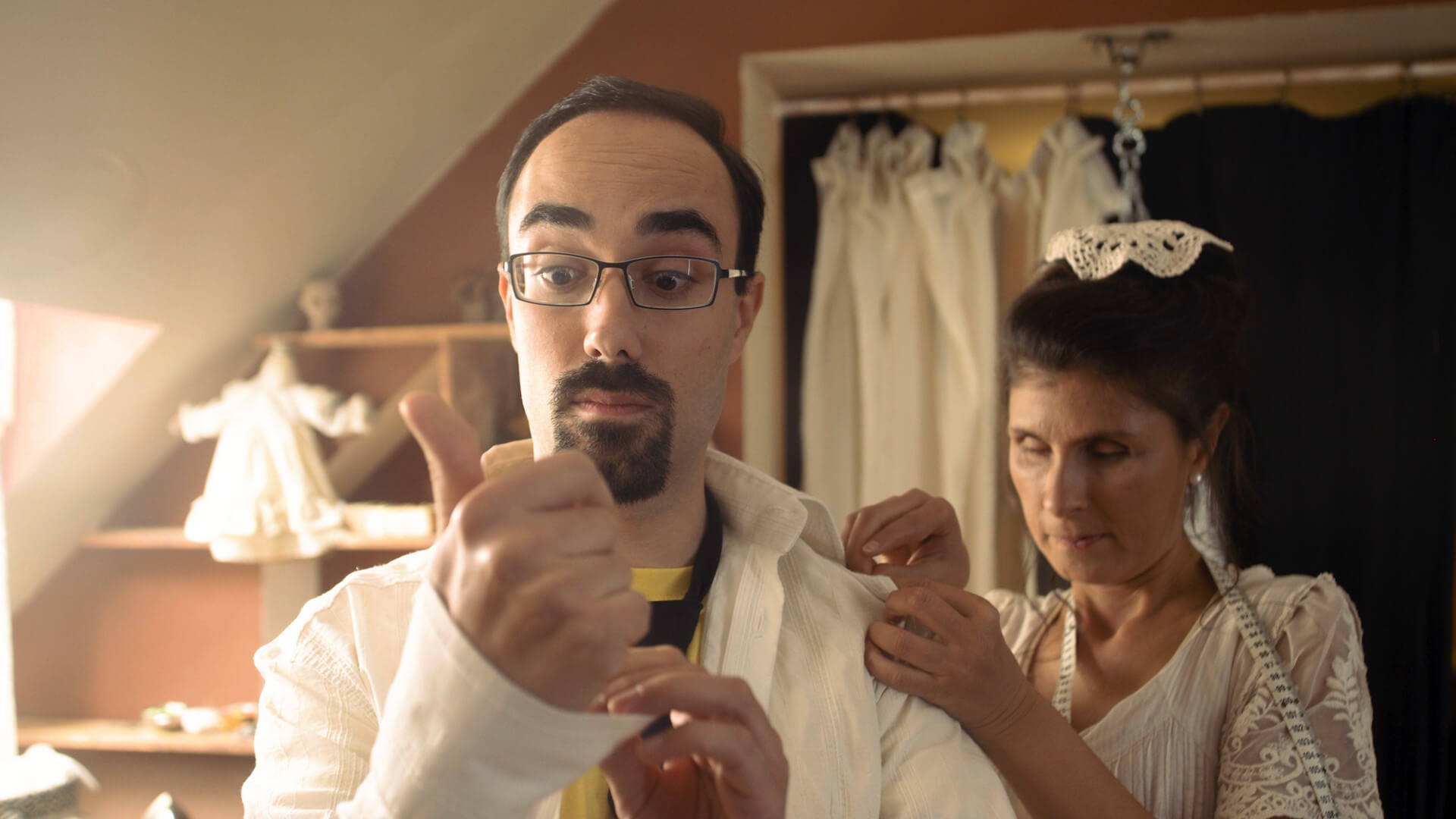 A frame from the movie No Perfect Memories